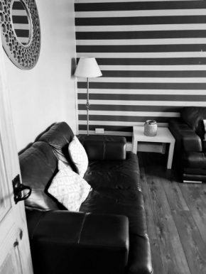 City centre home 0.2 miles from City Hall